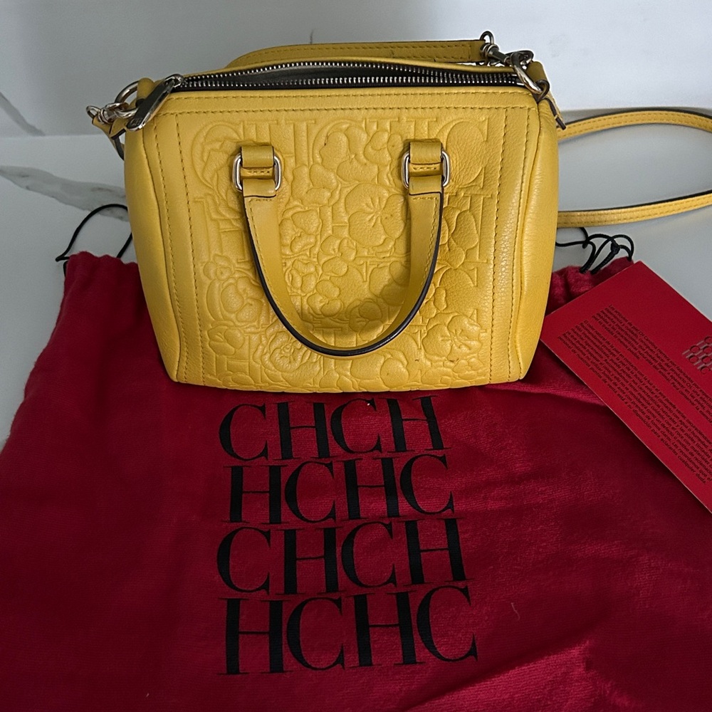 Carolina Herrera leather Mini Andy 5 crossbody bag yellow.